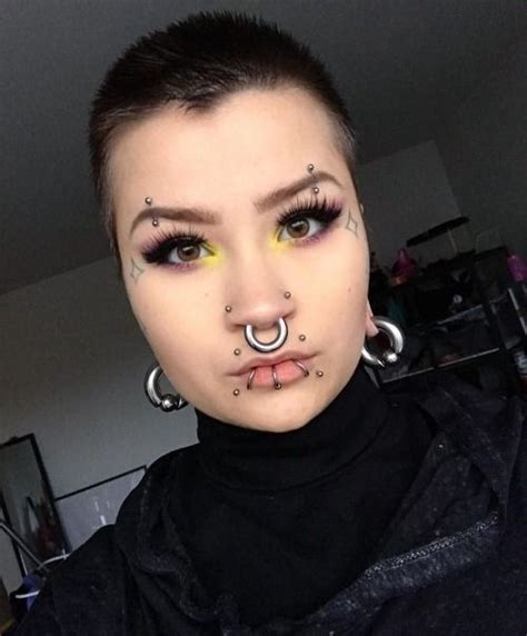 Women With Huge Septums Body Modification Piercings Cool Ear