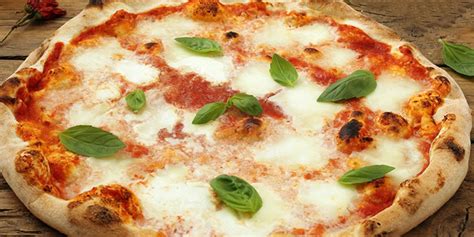 Pizza Margherita Recettes Italiennes