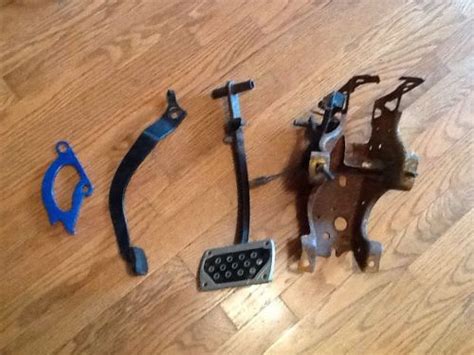 Pedals And Pads For Sale Find Or Sell Auto Parts