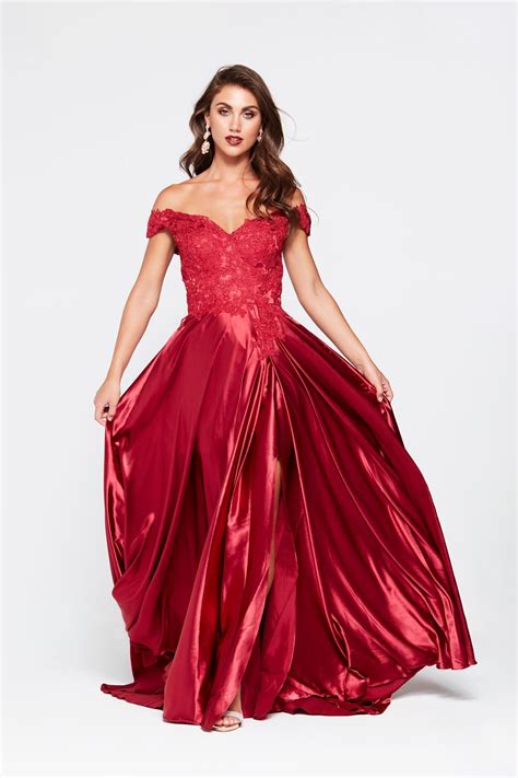 Aandn Luxe Freya Lace Satin Gown Deep Red In 2020 Red Satin Prom Dress Satin Gown Sparkly