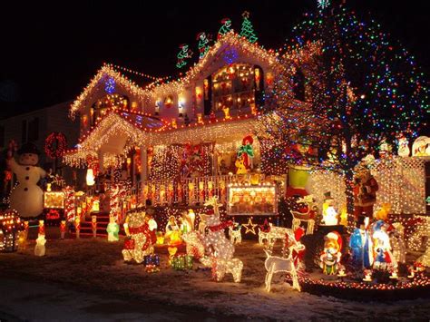 Mind Blowing Christmas Lights Ideas For Outdoor Christmas