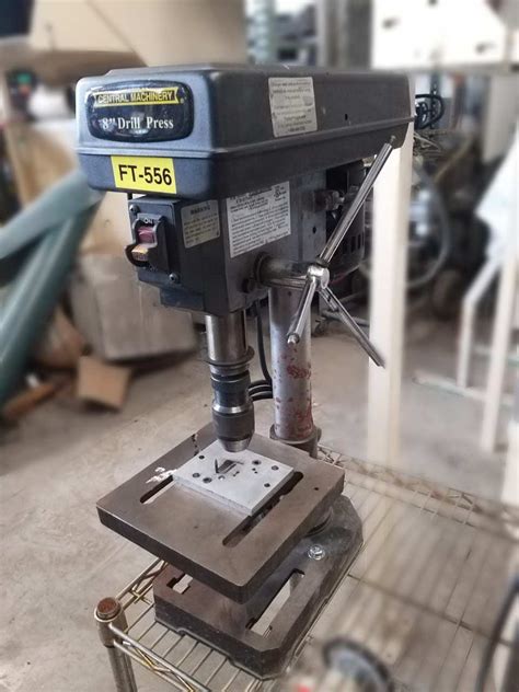55202582 Drill Press 8 44505 Central Machinery