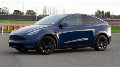 Which Color Is Best For Tesla Model Y Autoloveria