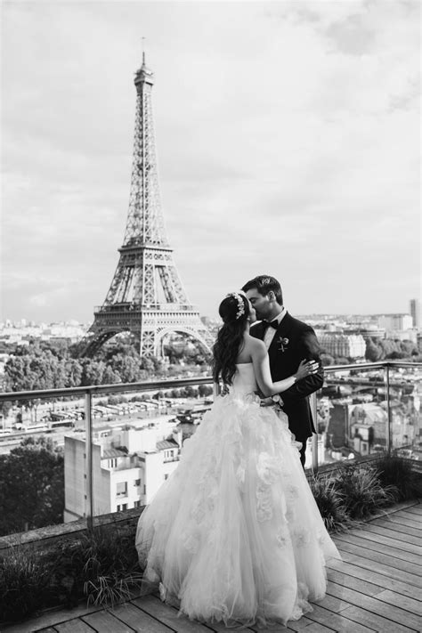 Paris Wedding Photographer A Luxury Shangri La Paris Wedding