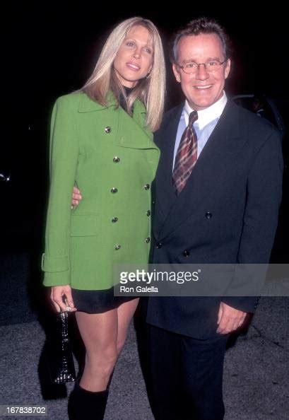 Actor Phil Hartman And Wife Brynn Attend The Neil Bogart Memorial ニュース写真 Getty Images