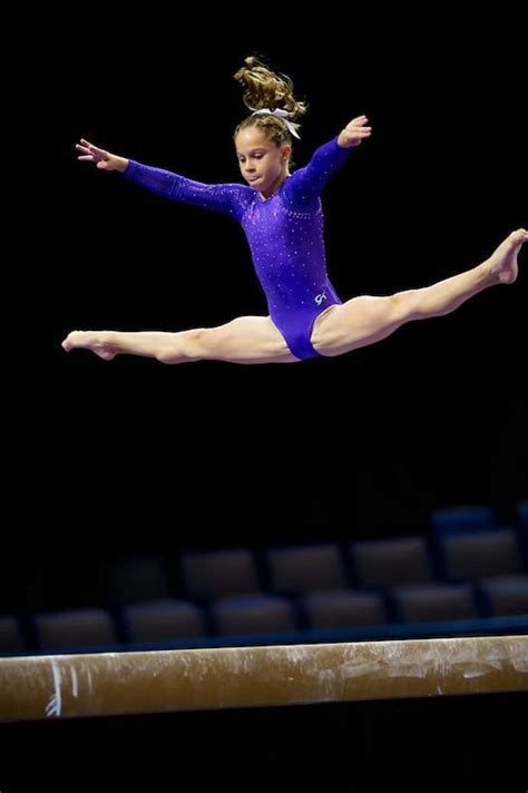 Gymnastics Moves Gymnastics Flexibility Amazing Gymnastics Gymnastics Videos Gymnastics