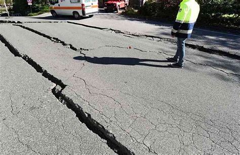 Terremoti Come Si Generano E Cos La Magnitudo Cosa Sapere Su Questi