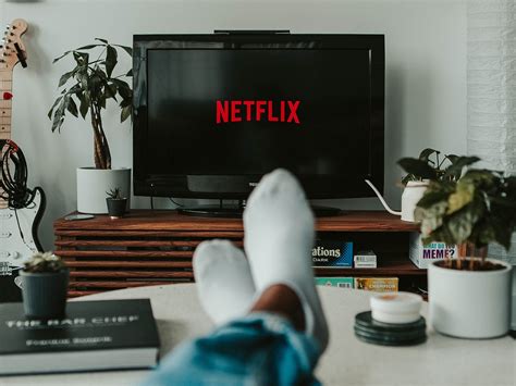 Best Way To Watch Netflix In Bed Techbope