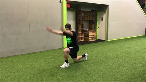 Reverse Lunge To Overhead Reach Youtube