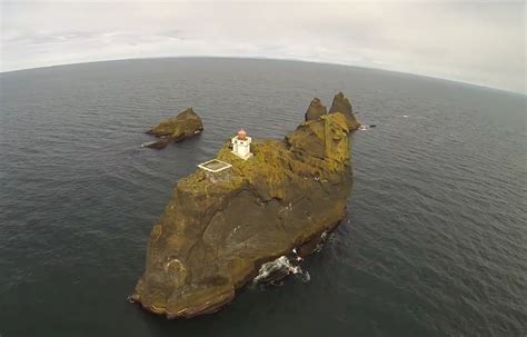 Watch Incredible Video From The Stunning Þrídrangar Lighthouse South