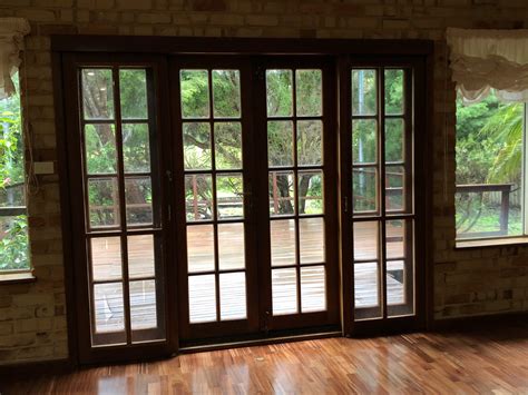 Combine with a wheelchair accessible threshold, a sidelight/ fixed panel or colonial bars that add the classic look of divided light. Clifton Park Double Glazed French Doors | Heatseal ...