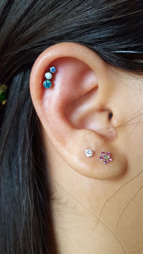 9 Month Old Helix Piercing With Anatometal Gem Cluster What Should