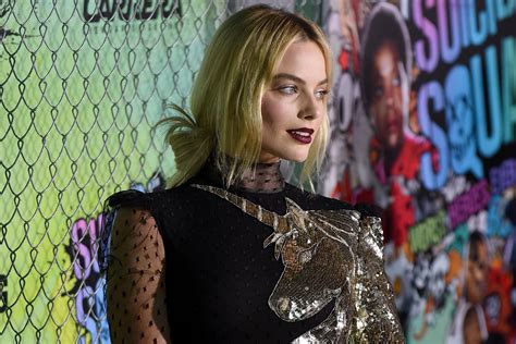 Margot Robbie Is The Leading Lady At Suicide Squad Premiere With Cara Delevingne And Will Smith