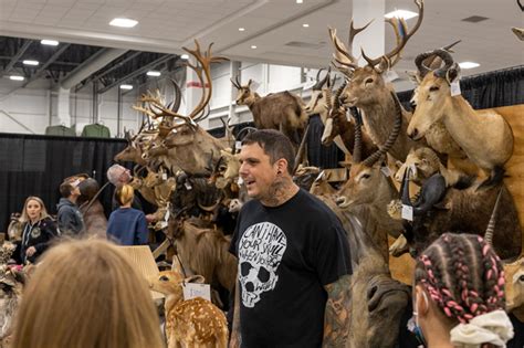 All The Freaks We Saw At The 2021 Oddities And Curiosities Expo At Novi