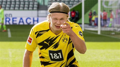 Chelsea Plan £200 Million Summer Clear Out To Raise Erling Haaland