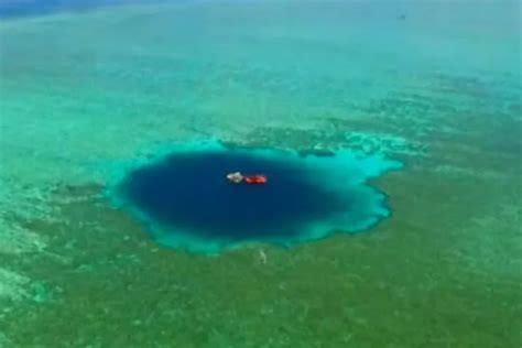 World S Deepest Underwater Sinkhole Discovered In South China Sea But No One Knows What S