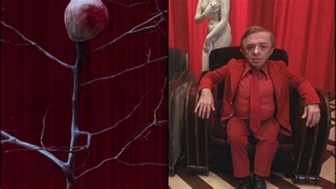 Twin Peaks The Return Premiere 10 Callbacks And Easter Eggs You Might