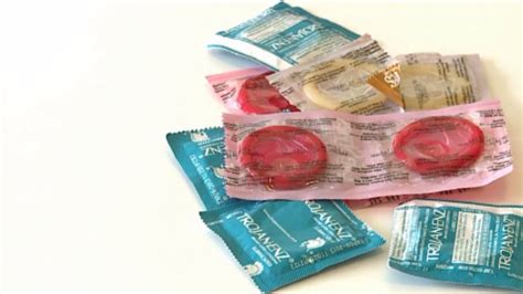 Stealthing Trend Men Encourage Men To Take Off Condoms During Sex
