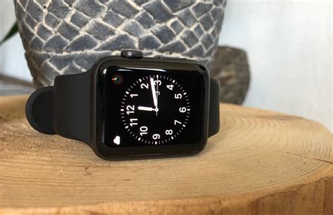 Of course, in many ways the apple watch series 3 isn't appreciably different for sports usage than the previous apple watch series 2 unit. Apple Watch Series 3 review: niet vernieuwend, wel een ...
