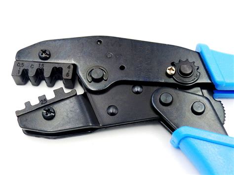 Ratchet Crimping Tool For Non Insulated Automotive Terminals