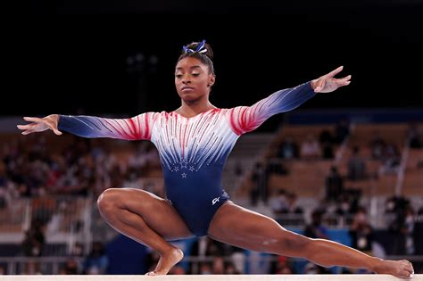 Simone Biles Wins Bronze Medal In Dramatic Olympic Return News And Guts