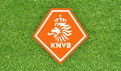 Het officiële account van de knvb. KNVB: '661 transfers in betaalde voetbal' - WaterwegSport.nl