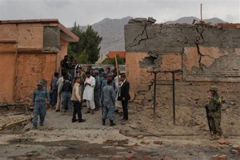 In pashtu کابل, kābul, käbool, kbool) è una città dell'afghanistan orientale, capitale dello stato nonché capoluogo dell'omonima provincia e dell'omonimo distretto. attentato.kabul | Congedati Folgore