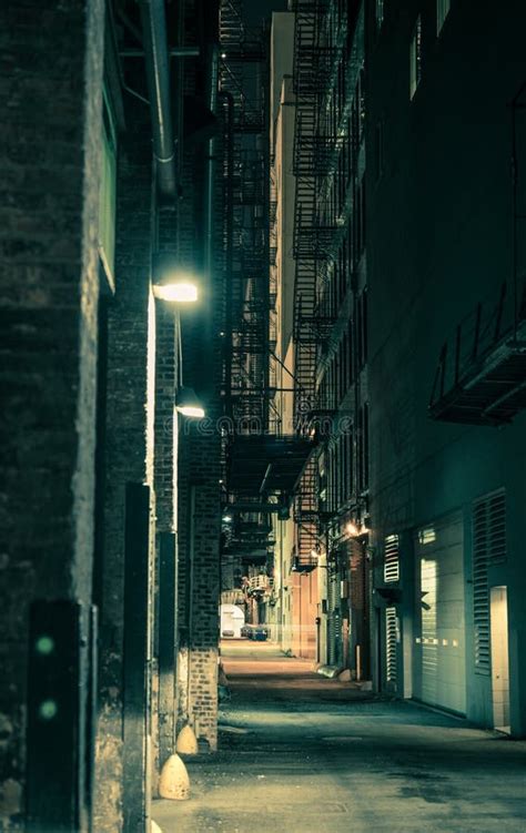Dark Chicago Alley Stock Image Image Of Architecture 40875983