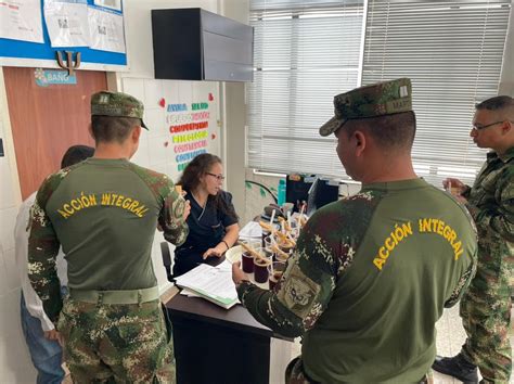 comando de acción integral del ejército nacional on twitter rt ejercito div8 agradeciendo el