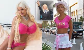 Martina Big Who Wants To Be An Extreme Version Of Barbie Pumps Her N Breasts With Saline
