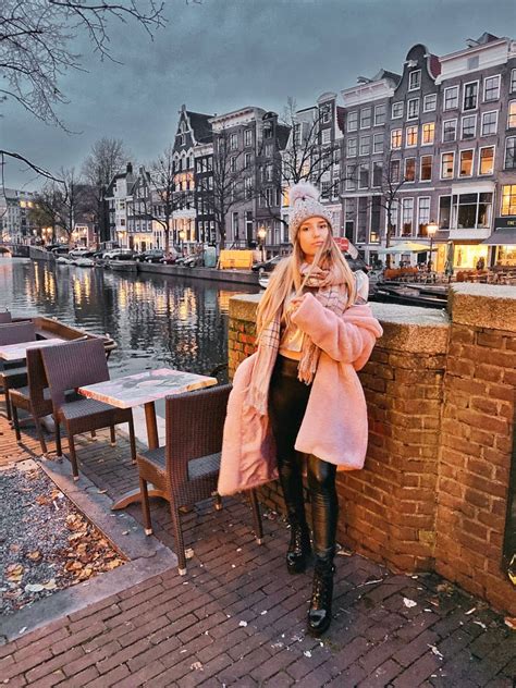 Amsterdam At The Evening 🖤 European Fashion Amsterdam Photo