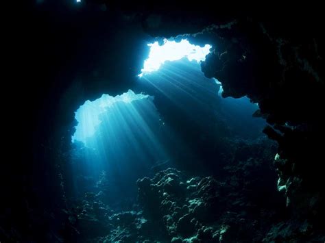 Underwater Cave Ilan Ben Tov En Reproduction Imprimée Ou Copie Peinte