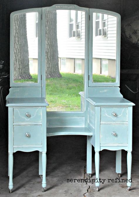 Serendipity Refined Blog Help With Your Diy 4 Chalk Painted Vanity