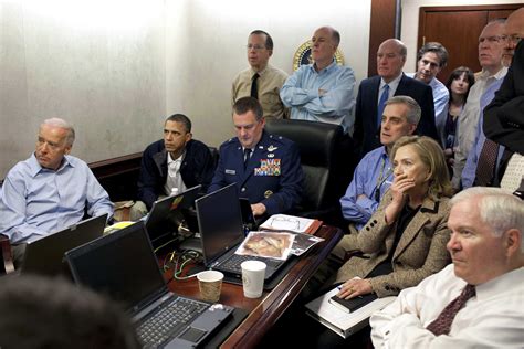 Situation Room 2 Photos Capture Vastly Different Presidents Twin Cities