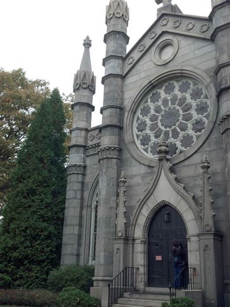 Mount Auburn Cemetery Cemetery London Park Unusual Headstones