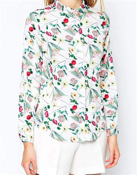 Friday Fashion Find Asos Wolf And Whistle Floral Prints Southern Flair