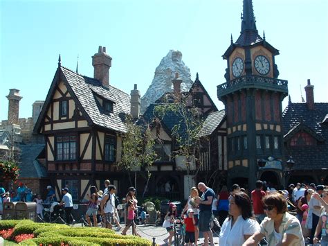 Main St Monitor Which Attraction Is Better Where Fantasyland Edition