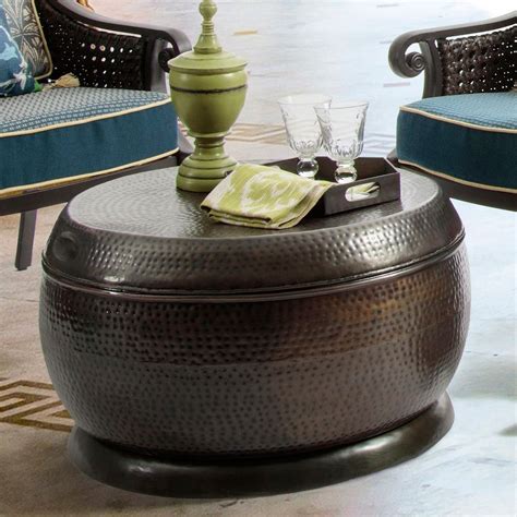 See more ideas about coffee table, coffee table design, modern coffee tables. Bombay® Outdoors Madras Coffee Table en 2020 | Objet ...