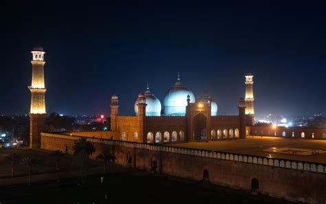 6 Most Beautiful And Largest Mosques In Pakistan Zameen Blog