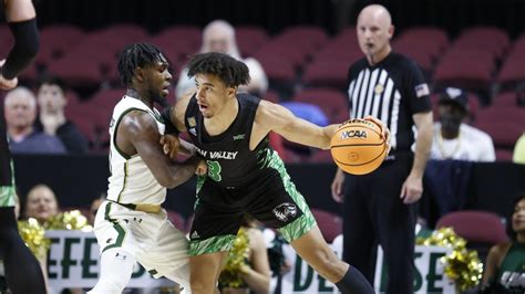 Utah Valley Mens Basketball Knocked Out Of Nit