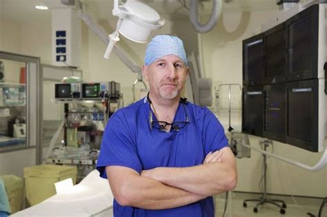 Top Heart Surgeon At Wythenshawe Hospital Blasts Unfair And Naïve Nhs