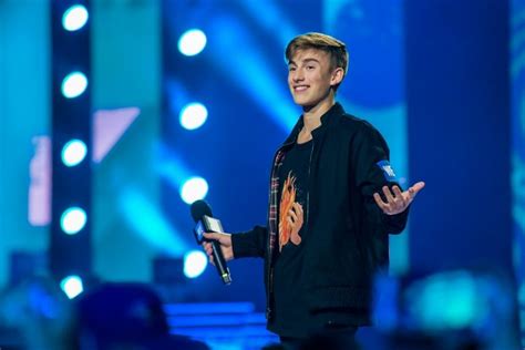 Johnny Orlando Height Weight Age Measurements Net Worth Bio And More