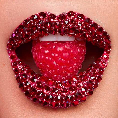 Striking Lip Artworks By Vlada Haggerty Inspiration Grid Lip