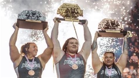 Uk S Strongest Woman And Man Results Rebecca Roberts Paul Smith Victorious Breaking Muscle
