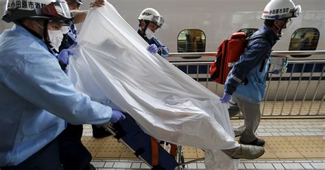 2 Dead After Self Immolation On Japanese Bullet Train The New York Times
