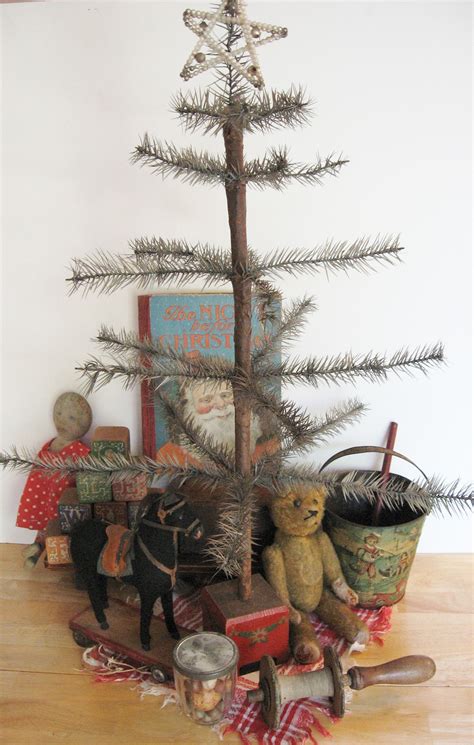 Santa Claus Primitive Christmas Tree Primitive Country Christmas