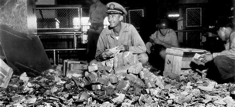 Japanese army takes charge of malaya during the second world war. japanese_invasion_money - Asia Money