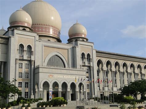 Few people are aware about the justice museum putrajaya, a courts museum located inside the grandiose palace of justice building (istana kehakiman) in putrajaya. Istana Kehakiman, Malaysia 2019