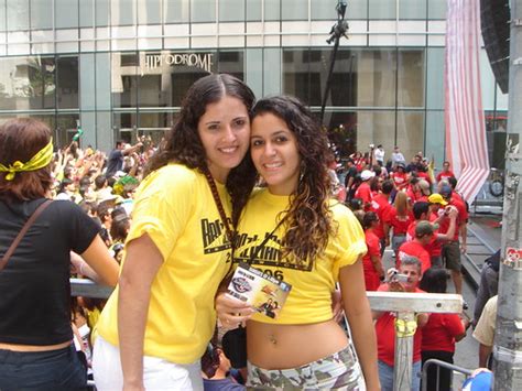 Two Lovely Brazilian Girls Promote American Latino Tv Flickr