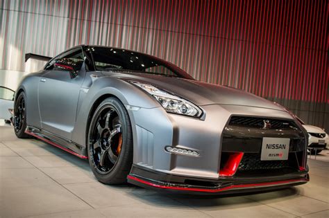 2017 nissan gtr nismo walkaround and driving. 2016 Nissan GT-R NISMO N-Attack Package Set For SEMA: Video